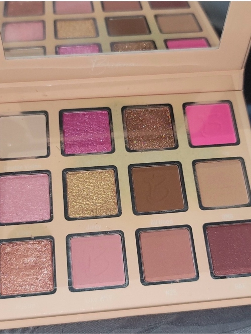 Beauty Creations Nude Pink & Peach Eyeshadow Palette - Picture 4 of 5